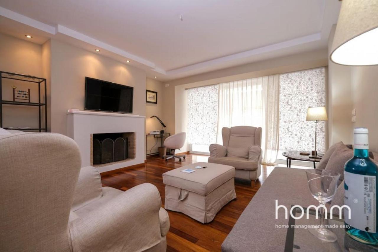 Piraeus Homm Apartment In Kazanova Str Sea View Bagian luar foto