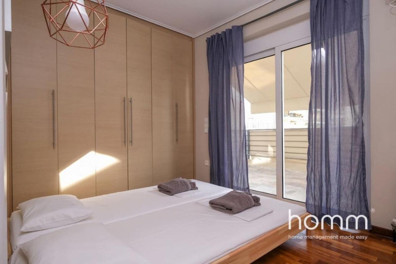 Piraeus Homm Apartment In Kazanova Str Sea View Bagian luar foto