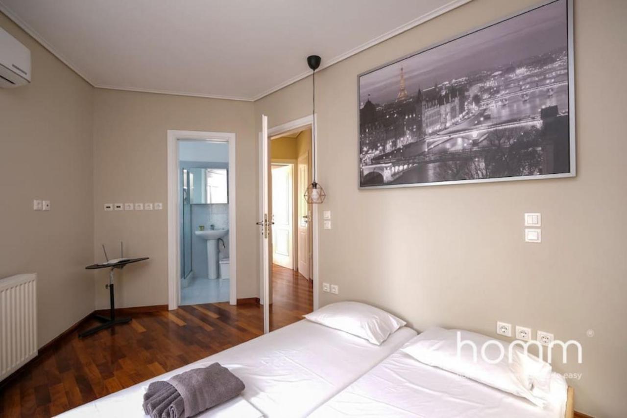 Piraeus Homm Apartment In Kazanova Str Sea View Bagian luar foto